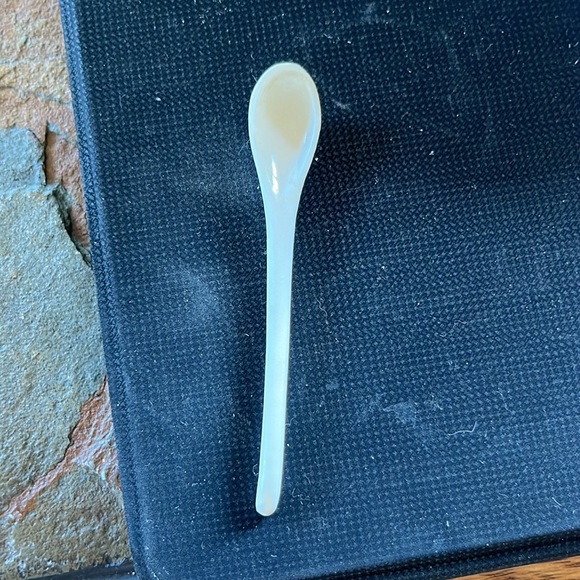 Rooster and Roses Condiment Set - Picture 6 of 7